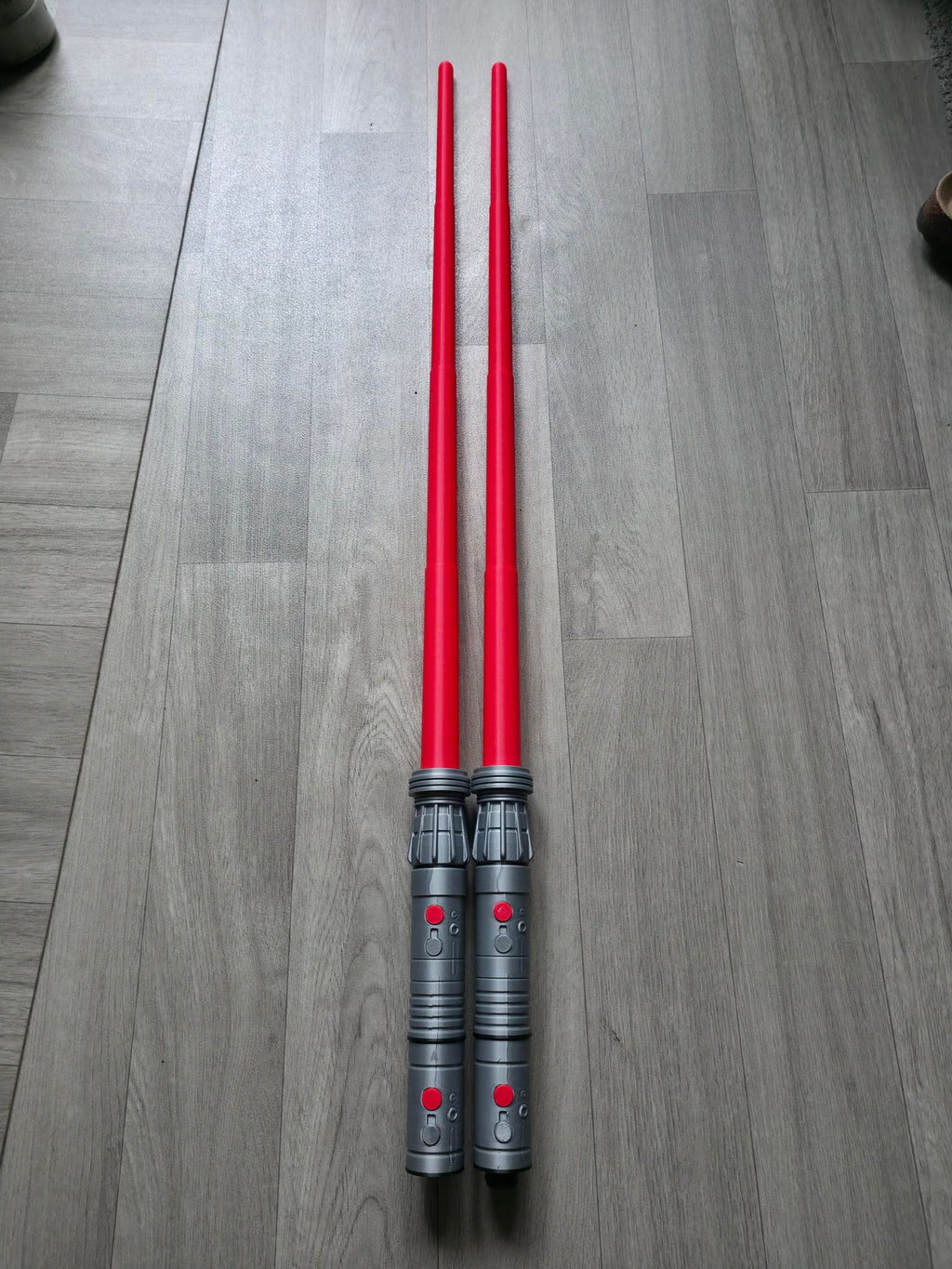 3D Printed Star Wars Darth Maul Inspired Flick Out Lightsaber Episode 1